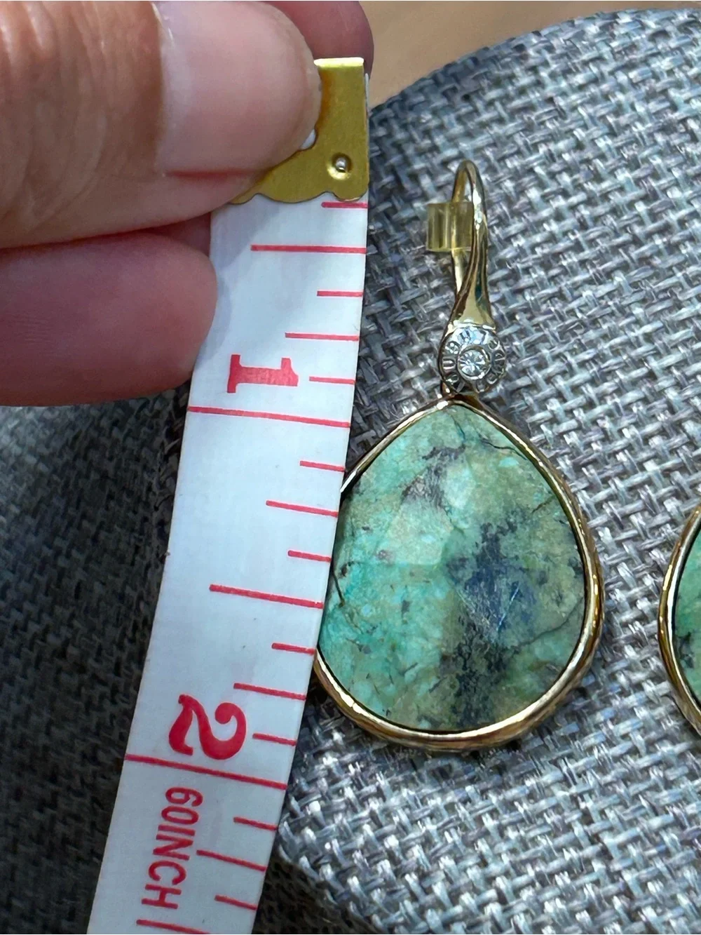 Henri Bendel gold tone turquoise faceted Teardrop Dangle diamond Earrings